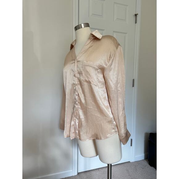 Nasty Gal champagne button down top , size 2 - Picture 2 of 6
